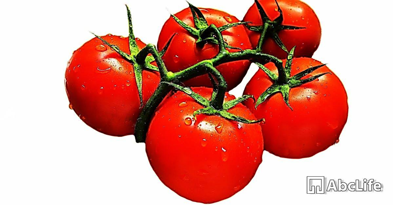 Red Green Tomato Fruit